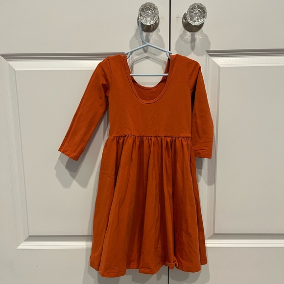 Alice & Ames long sleeve ballet dress size 6 in Desert Sun - Picture 3 of 3